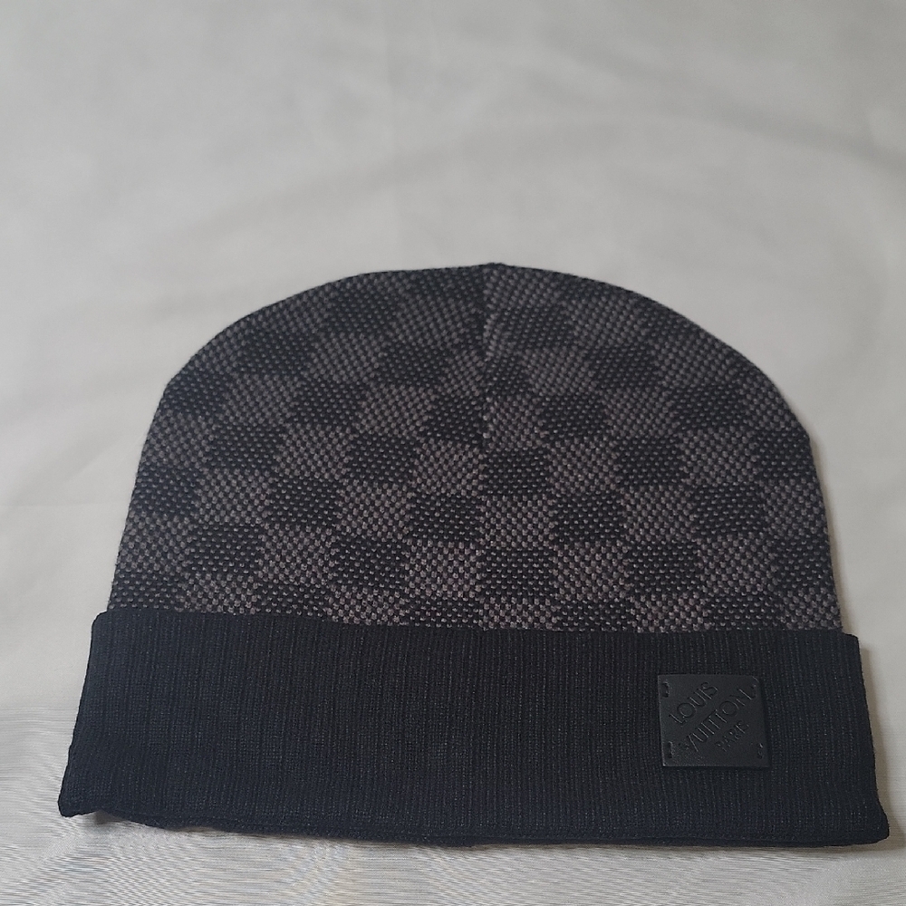 Louis Vuitton Black and Gray Knit Hat
